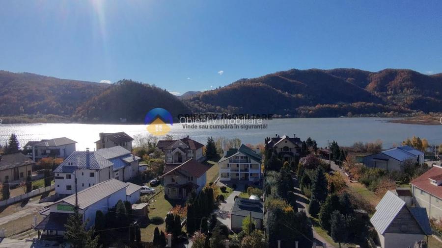 Vila + teren de vanzare cu priveliste panoramica – vis a vis de statuia Ursulet - 2