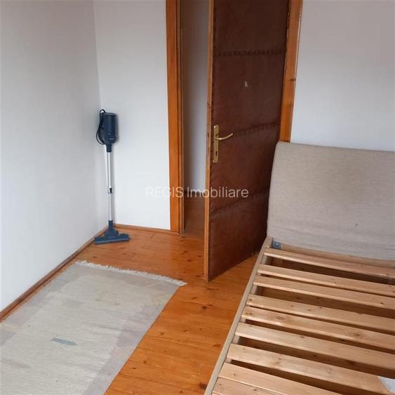 Casa tip duplex in zona centrala, 4 camere, mobilata complet, pret foarte bun - 24