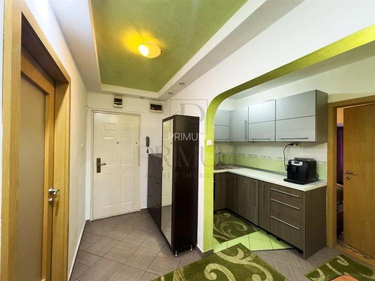 BUZIASULUI - PARTER - BLOC IZOLAT - 3 CAMERE - 2 BAI - 2 BALCOANE - CENTRALA PRO - 5