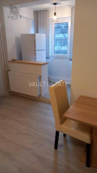 Garsoniera-renovata complet-5 minute de METROU COSTIN GIORGIAN - 2