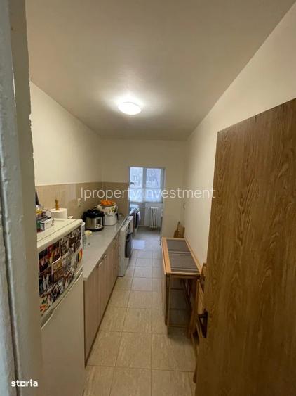 Sebastian | Garsoniera | Etaj  1  - 3