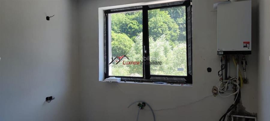 Duplex semifinisat 4 camere suprafata de 120 mp utili + 200 mp teren liber. - 8