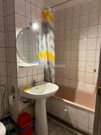 Apartament 4 camere, zonă centrală, Ploiești - 9