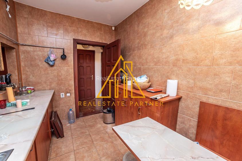 Casa superba, Adunatii Copaceni - 11