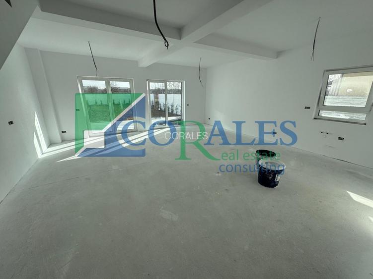 Duplex Decalat! Aproape de VATRA satului. Gradina COMPLET amenajata. - 5