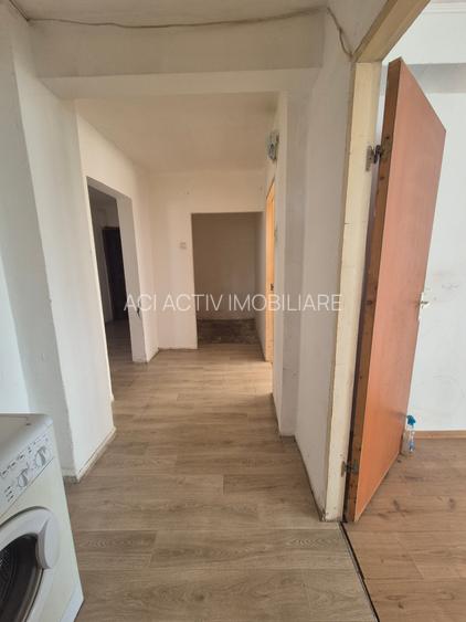 Oras Pantelimon, apartament 3 camere 84mp+boxa, str.  Livezilor - 10