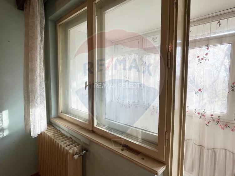 Vanzare apartament 3 camere, decomandat, Drumul Taberei - Bd. 1 Mai - 10