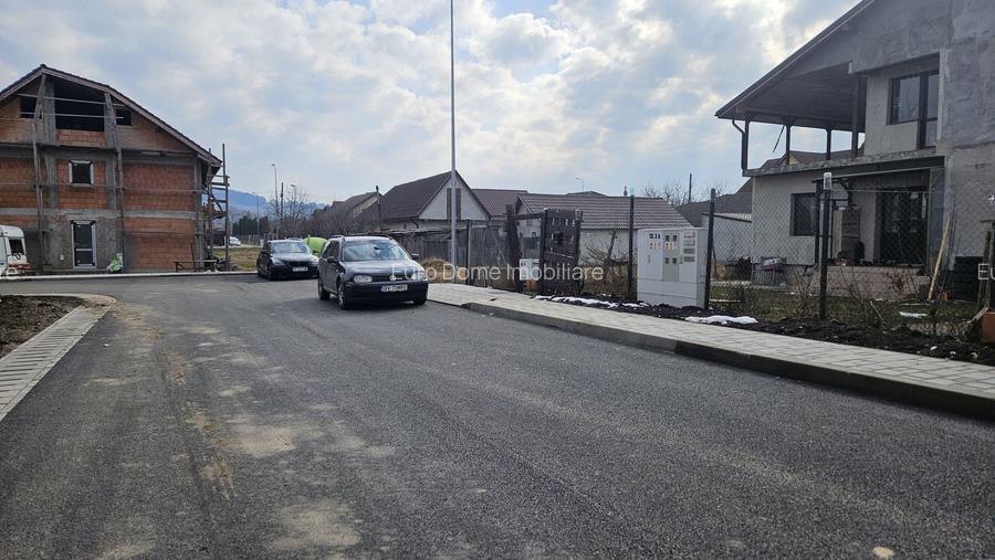 Sanpetru, zona vile noi,toate utilitatile, asfalt, iluminat - 9