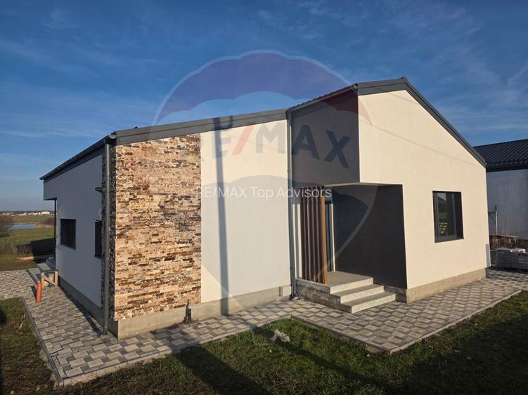 VANZARE Casă / Vilă PREMIUM 4 camere la pret normal - 4