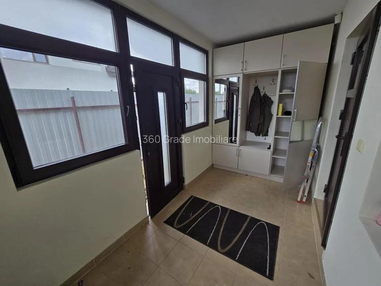 Casă cu hală și anexe Potențial pentru locuință și afacere Biled - 4