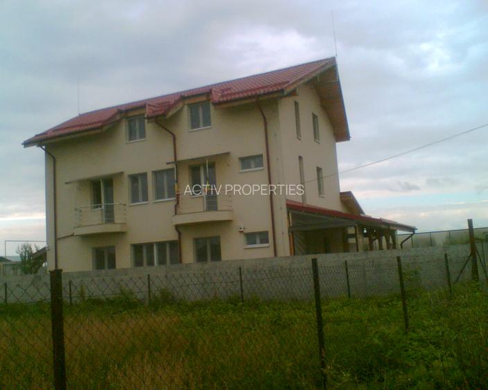 MAGURELE, Vila an 2012 S+P+E+M, Sutila 315mp, garaj, foisor, centrala proprie - 2