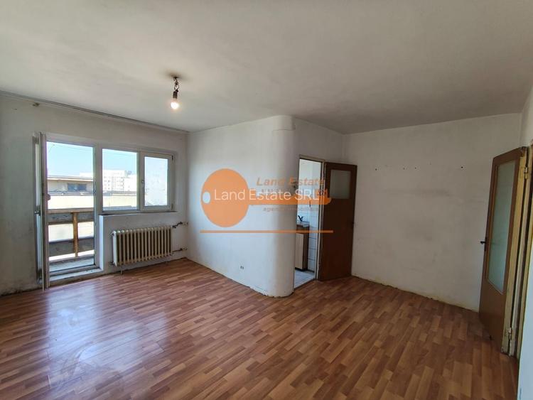 Garsoniera Gorjului-Bloc mixt(200 m metrou-1981) - 5