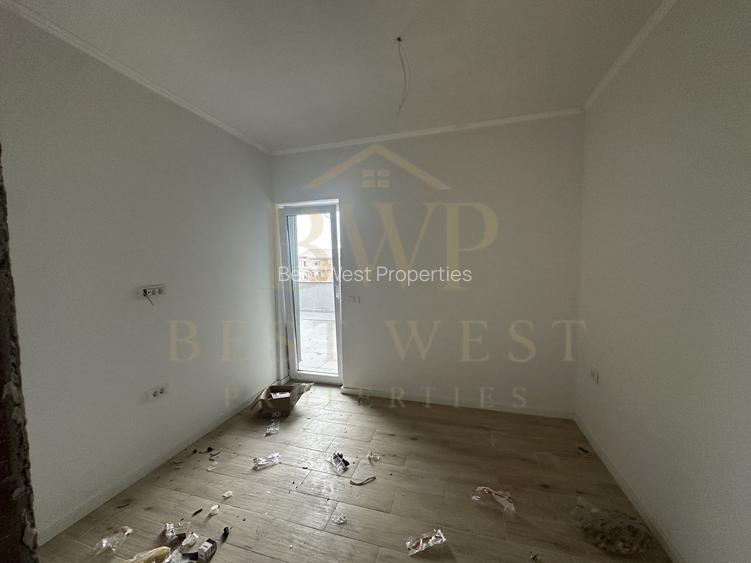 Apartament cu 4 camere, 2 bai, terasă mare, Giroc - 9