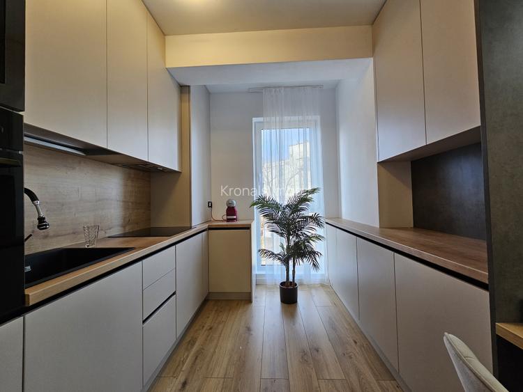 Apartament cu 3 camere, parcare subterana, Str. Mihai Viteazul - 2