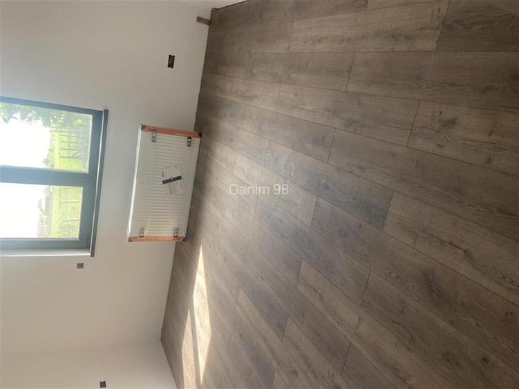 Casa de vanzare in Campineanca, parter si mansarda , suprafata 160 mp , teren 50 - 8