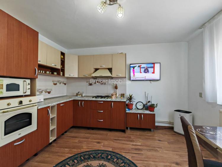 Casa de vanzare Mangalia, zona de case - 6