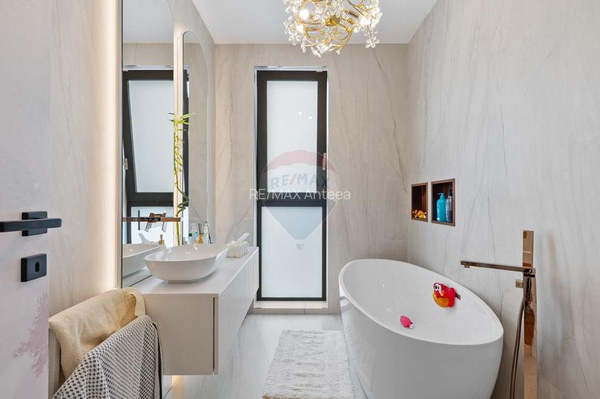 Arhitectură, tehnologie și lifestyle premium într-o vilă spectaculoasă - 10