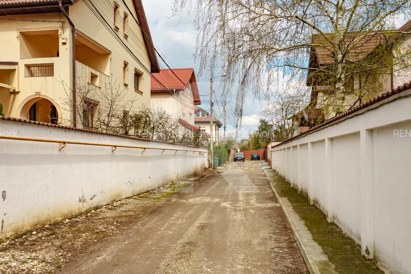 Casa spațioasă cu vedere la Lacul Grivița | 5 dormitoare | teren 793 mp - 35