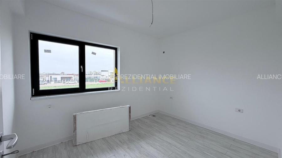 Casa Individuala - 4 camere - 2 bai - 375mp - 5