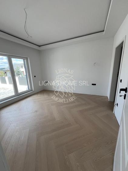 Casa Ultrafinisata 4 camere-teren 500mp-panouri fotovoltaice-Aerodrom - 3