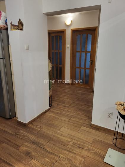 GARA ARCU 3 CAMERE DECOMANDAT 80 MP MOBILAT SI UTILAT  BLOC 1988  COD 161029 - 14