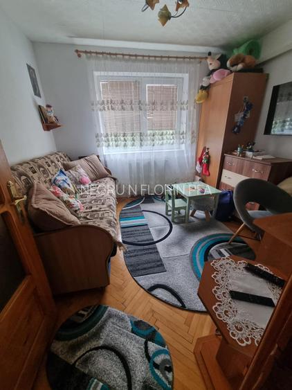 Apartament 3 camere - Micro 5! - 7