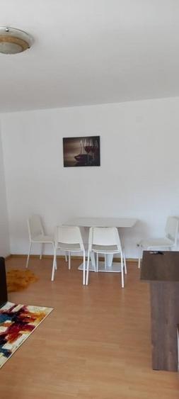 APARTAMENT 2 CAMERE PIATA ROMANA LINGA METROU