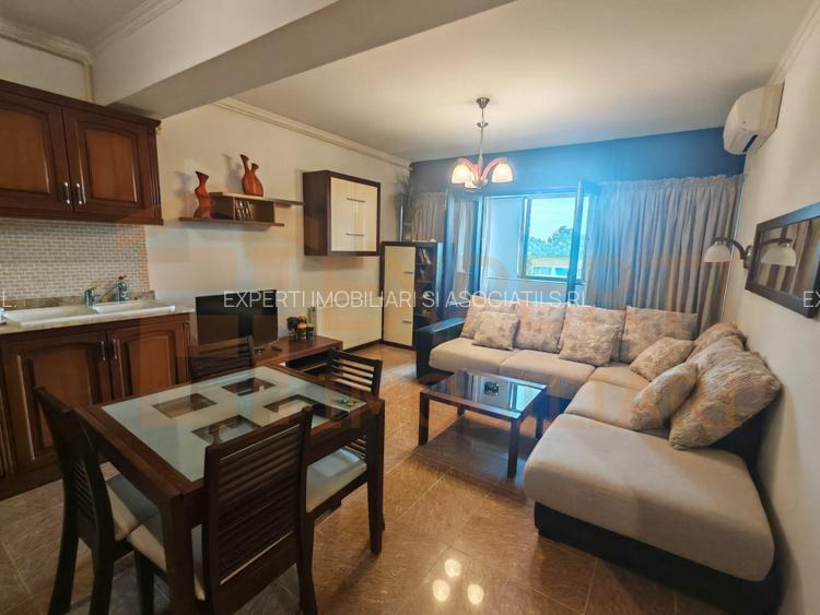 Apartament 2 camere de vânzare în Mamaia - vedere spre răsărit, lângă Hotel Vega - 3
