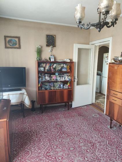 Vand apartament  3 camere, izolat exterior,bloc antiseismic vis-a-vis Comisariat - 4