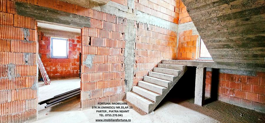 Casa la rosu D+P+E si teren 873 mp, sat Bistrita - 9