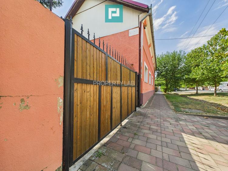 Casă cu 6 camere în Sânicolau Mare Timiș - 26