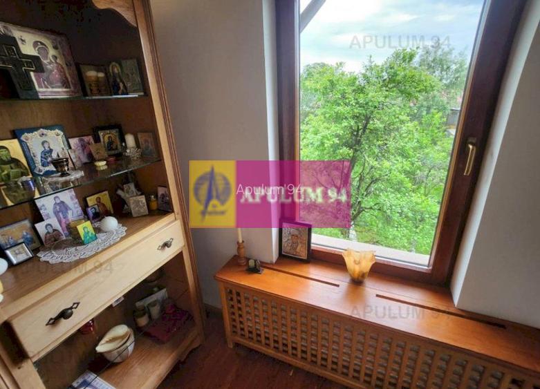 Vilă de vânzare în Cornu - 36