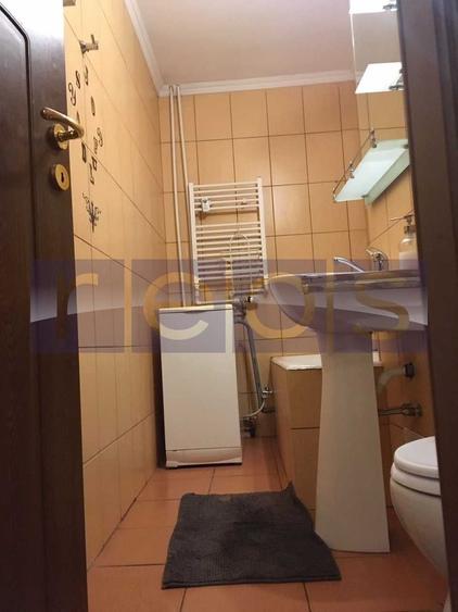 VANZARE GARSONIERA | ZONA NERVA TRAIAN - 5