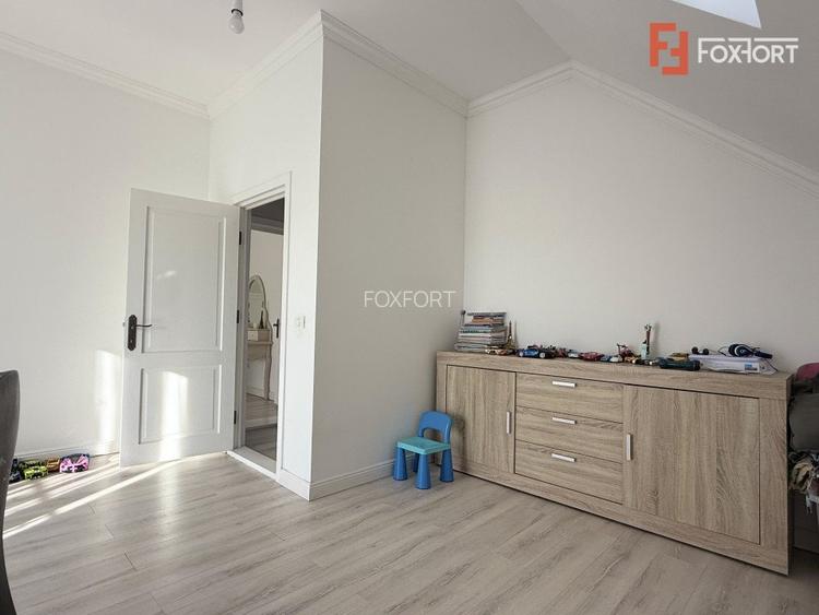 Casa individuala cu 5 camere de vanzare in localitatea Sacalaz - 26