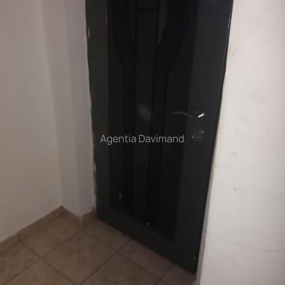 Apartament  decomandat  4 camere ultracentral (zona Primarie) etajul 4/4. - 7
