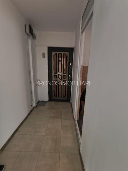 POARTA 6 APARTAMENT CU 3 CAMERE  LIBER GAZE 68 MP PRET 112000 EURO - 4