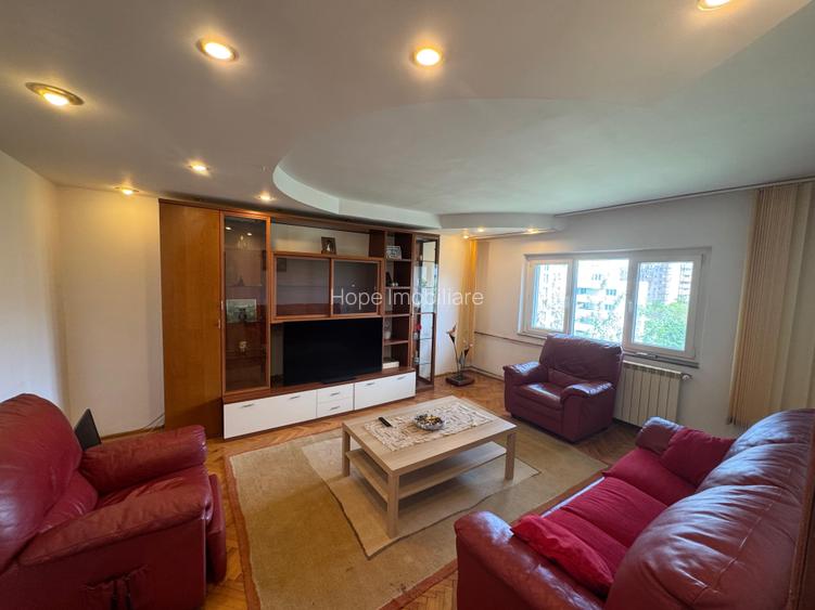 Nerva Traian-strada Alexandru Vlahuta-apartament 3 camere - 3