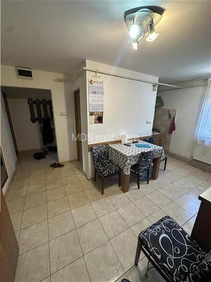 Etaj 2 cu 2 bai, mobilat si utilat - 2