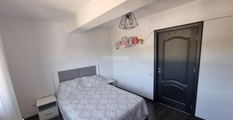 Apartament 3 dormitoare + living, 2 bai, 2 locuri de parcare - Rediu - 3