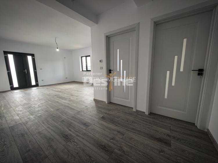 Casă individuală 3 camere 2 bai 313 mp teren Lunca Cetațuii - 7