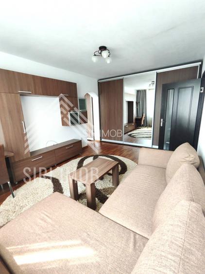 Apartament 2 camere, Semicentral, poziție excelentă, etaj intermediar,zonă verde - 2