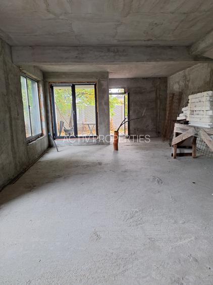 Duplex 2025,su 150mp, 4 dormitoare,living,3 bai,bucatarie,teren 300mp,2 parcari - 7