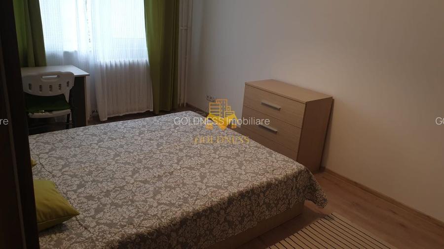 3 camere semidecomandate, parcare, Gheorgheni, Zona Albac, Hotel Royal - 2