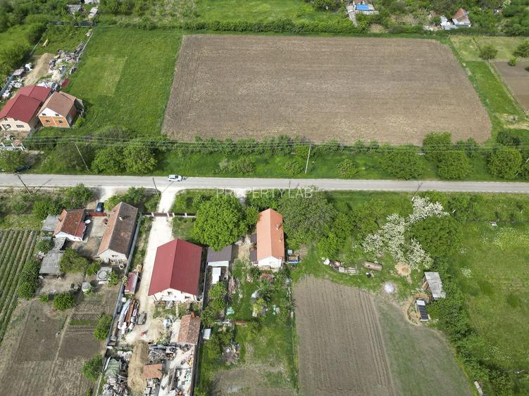 Teren Intravilan de 3,090 mp în Cuvin - 7