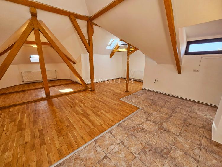2 Vile Interbelice | Zonă Centrală | Renovate Integral 2024 - 41