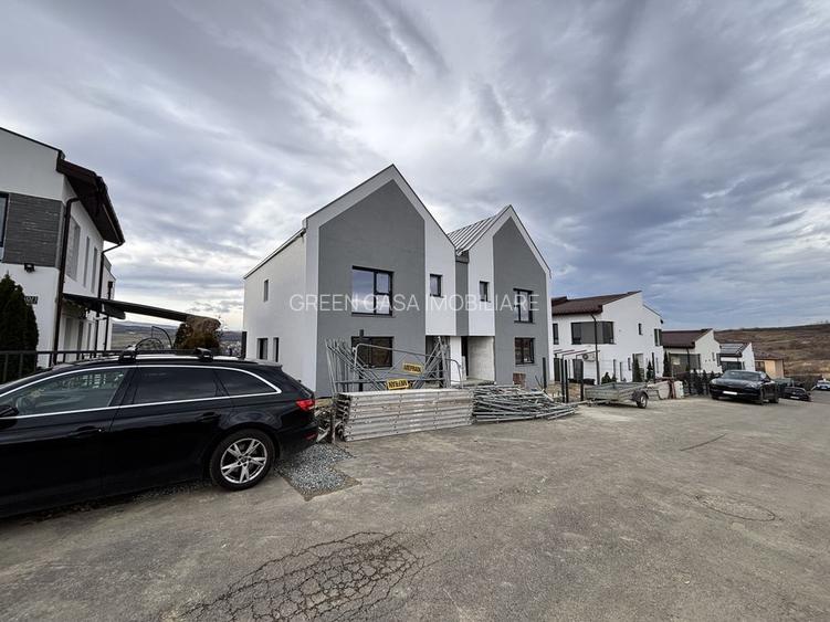 Casă duplex de vânzare în Borhanci – spațiu generos, finisaje moderne - 2