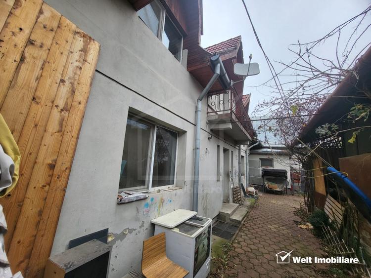 Vanzare casa –  zona semicentrala