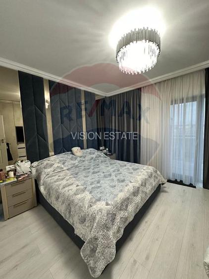 Casă / Vilă cu 6 camere de vânzare - 6