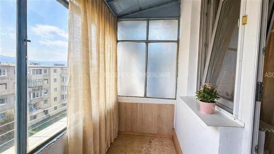 Apartament 2 camere, zona centrala Codlea, mobilat, balcon inchis - 4