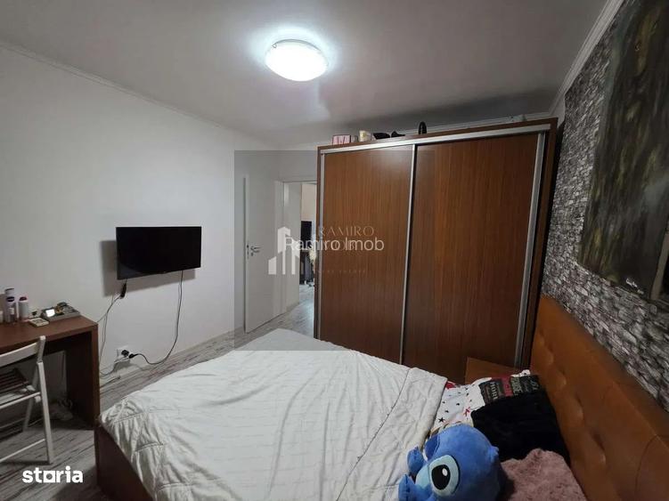 4 camere - 80 mp - 2 balcoane –  bloc 1982 METROU Aparatorii Patriei - 9